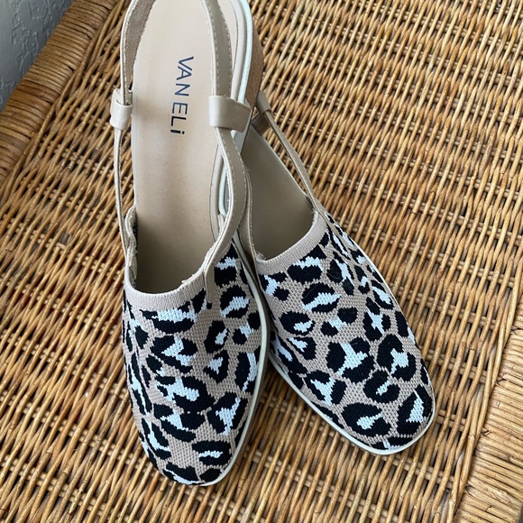 VANELi Greer Slingback Wedge - Leopard. 9.5 Never worn! - Picture 2 of 11